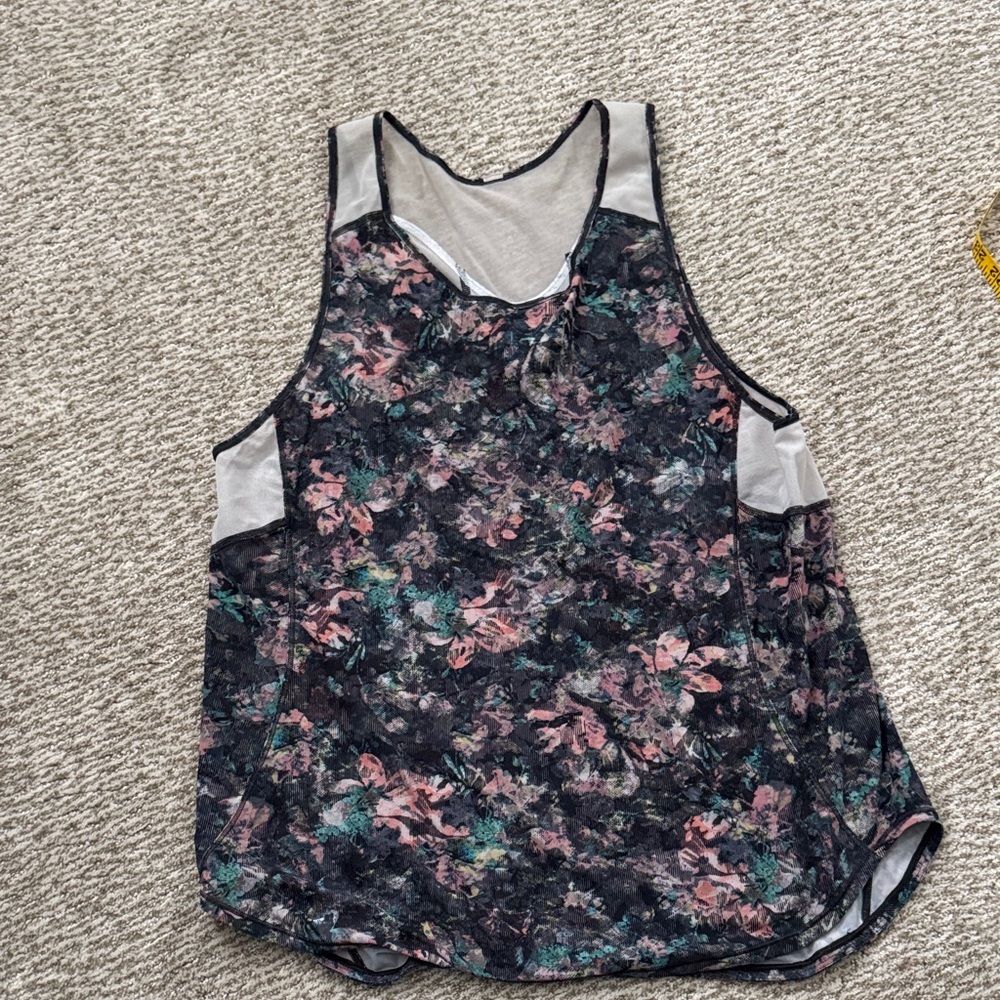 Lululemon Sculpt Tank 10